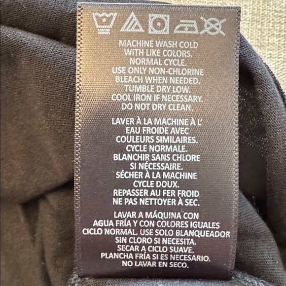 Karl Lagerfeld- NWT Pixel Art T-Shirts - Black and Tan (Bundle of 2) Mens M - Picture 7 of 7